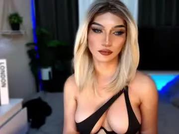 Check-out the world of girls and talk with our steaming hot slutz, bringing your desired characters to life with authentic apparel and cam streams.