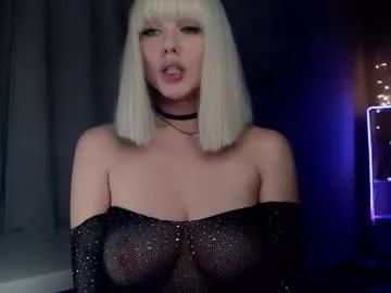 Check-out the world of girls and talk with our steaming hot slutz, bringing your desired characters to life with authentic apparel and cam streams.