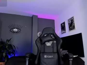 Check-out the world of girls and talk with our steaming hot slutz, bringing your desired characters to life with authentic apparel and cam streams.