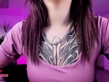 Check-out the world of girls and talk with our steaming hot slutz, bringing your desired characters to life with authentic apparel and cam streams.
