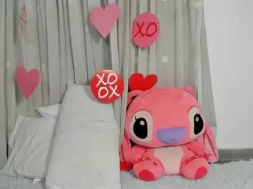 Check-out the world of girls and talk with our steaming hot slutz, bringing your desired characters to life with authentic apparel and cam streams.