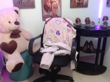 Check-out the world of girls and talk with our steaming hot slutz, bringing your desired characters to life with authentic apparel and cam streams.