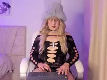 Check-out the world of girls and talk with our steaming hot slutz, bringing your desired characters to life with authentic apparel and cam streams.