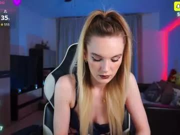 Check-out the world of girls and talk with our steaming hot slutz, bringing your desired characters to life with authentic apparel and cam streams.