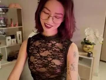 Check-out the world of girls and talk with our steaming hot slutz, bringing your desired characters to life with authentic apparel and cam streams.