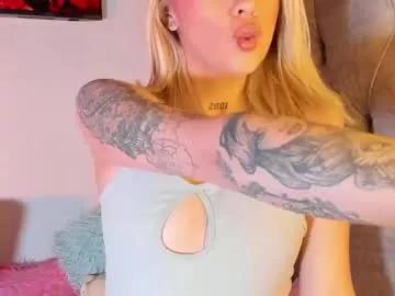 Check-out the world of girls and talk with our steaming hot slutz, bringing your desired characters to life with authentic apparel and cam streams.