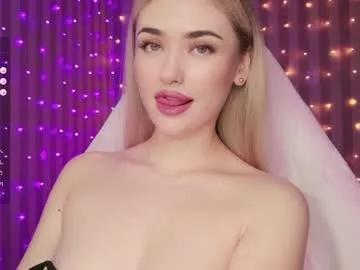 Check-out the world of girls and talk with our steaming hot slutz, bringing your desired characters to life with authentic apparel and cam streams.