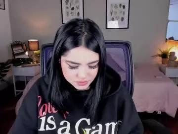 Check-out the world of girls and talk with our steaming hot slutz, bringing your desired characters to life with authentic apparel and cam streams.