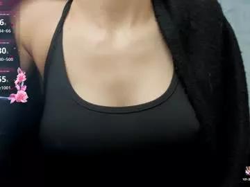 Spur your fetishes: Get dirty and flatter these gorgeous girls hosts, who will reward you with wild apparel and vibrating toys.
