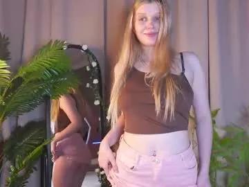 Check-out the world of girls and talk with our steaming hot slutz, bringing your desired characters to life with authentic apparel and cam streams.
