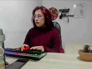 Check-out the world of girls and talk with our steaming hot slutz, bringing your desired characters to life with authentic apparel and cam streams.