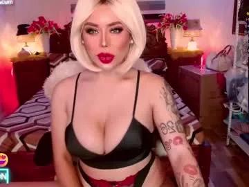 Check-out the world of girls and talk with our steaming hot slutz, bringing your desired characters to life with authentic apparel and cam streams.