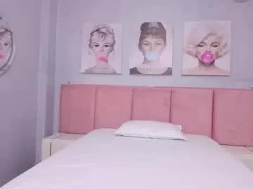 Check-out the world of girls and talk with our steaming hot slutz, bringing your desired characters to life with authentic apparel and cam streams.