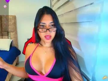 Check-out the world of girls and talk with our steaming hot slutz, bringing your desired characters to life with authentic apparel and cam streams.