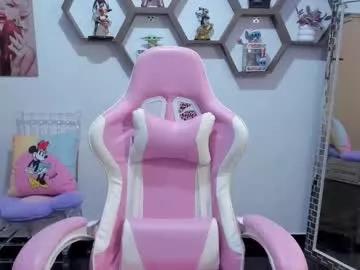 Check-out the world of girls and talk with our steaming hot slutz, bringing your desired characters to life with authentic apparel and cam streams.