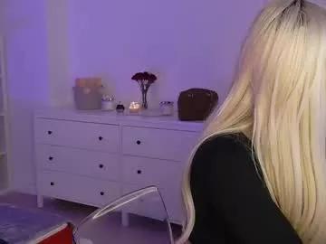 Check-out the world of girls and talk with our steaming hot slutz, bringing your desired characters to life with authentic apparel and cam streams.