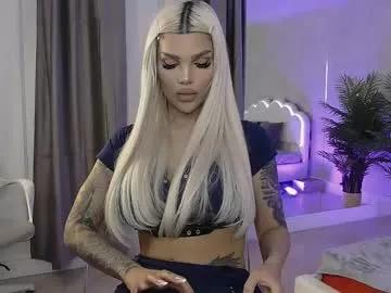 Check-out the world of girls and talk with our steaming hot slutz, bringing your desired characters to life with authentic apparel and cam streams.