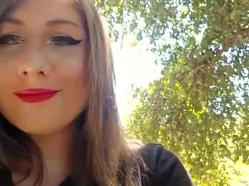 Check-out the world of girls and talk with our steaming hot slutz, bringing your desired characters to life with authentic apparel and cam streams.