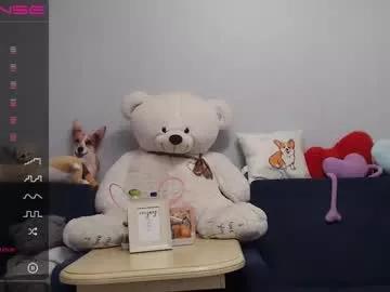 Check-out the world of girls and talk with our steaming hot slutz, bringing your desired characters to life with authentic apparel and cam streams.