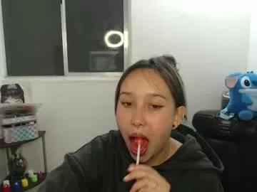 skarlet_adams from Chaturbate is Freechat