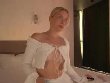 Spur your fetishes: Get dirty and flatter these gorgeous girls hosts, who will reward you with wild apparel and vibrating toys.