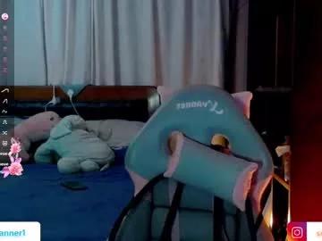 Check-out the world of girls and talk with our steaming hot slutz, bringing your desired characters to life with authentic apparel and cam streams.