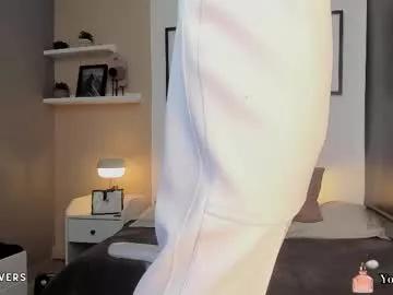 Check-out the world of girls and talk with our steaming hot slutz, bringing your desired characters to life with authentic apparel and cam streams.