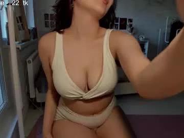 Check-out the world of girls and talk with our steaming hot slutz, bringing your desired characters to life with authentic apparel and cam streams.