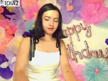 Check-out the world of girls and talk with our steaming hot slutz, bringing your desired characters to life with authentic apparel and cam streams.
