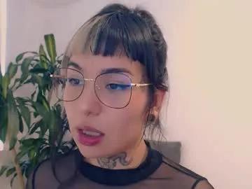 Check-out the world of girls and talk with our steaming hot slutz, bringing your desired characters to life with authentic apparel and cam streams.