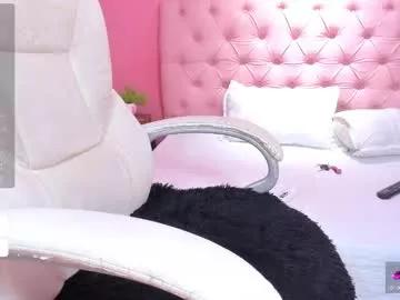 Check-out the world of girls and talk with our steaming hot slutz, bringing your desired characters to life with authentic apparel and cam streams.