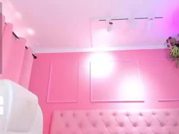 Check-out the world of girls and talk with our steaming hot slutz, bringing your desired characters to life with authentic apparel and cam streams.