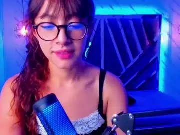 Check-out the world of girls and talk with our steaming hot slutz, bringing your desired characters to life with authentic apparel and cam streams.