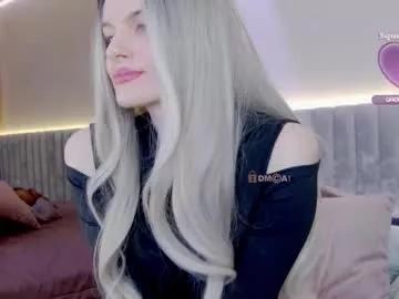 Check-out the world of girls and talk with our steaming hot slutz, bringing your desired characters to life with authentic apparel and cam streams.