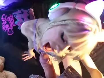 Check-out the world of girls and talk with our steaming hot slutz, bringing your desired characters to life with authentic apparel and cam streams.