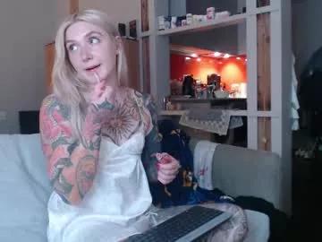 Check-out the world of girls and talk with our steaming hot slutz, bringing your desired characters to life with authentic apparel and cam streams.