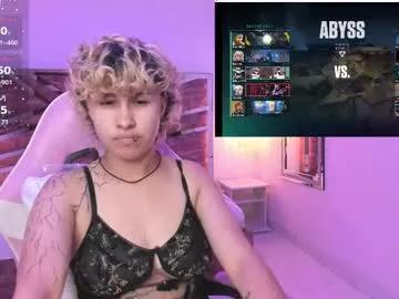 Check-out the world of girls and talk with our steaming hot slutz, bringing your desired characters to life with authentic apparel and cam streams.