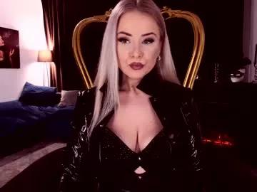 Check-out the world of girls and talk with our steaming hot slutz, bringing your desired characters to life with authentic apparel and cam streams.