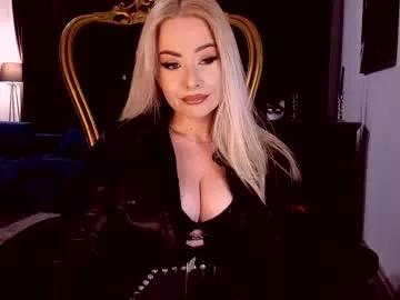 Check-out the world of girls and talk with our steaming hot slutz, bringing your desired characters to life with authentic apparel and cam streams.