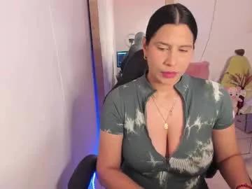 Check-out the world of girls and talk with our steaming hot slutz, bringing your desired characters to life with authentic apparel and cam streams.