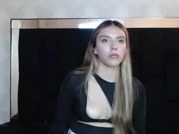Check-out the world of girls and talk with our steaming hot slutz, bringing your desired characters to life with authentic apparel and cam streams.