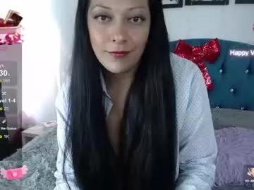 Check-out the world of girls and talk with our steaming hot slutz, bringing your desired characters to life with authentic apparel and cam streams.