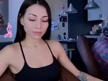 Check-out the world of girls and talk with our steaming hot slutz, bringing your desired characters to life with authentic apparel and cam streams.