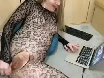 Check-out the ultimate customizable adult freechat sex cam shows with our fingering page. From BLACKEDPawgs to FoxyLadies, we've got the most amazing and most luscious cumshows for you to enjoy.