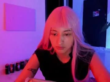 Check-out the world of girls and talk with our steaming hot slutz, bringing your desired characters to life with authentic apparel and cam streams.