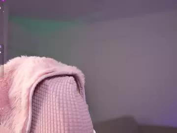 Check-out the ultimate customizable adult freechat sex cam shows with our fingering page. From BLACKEDPawgs to FoxyLadies, we've got the most amazing and most luscious cumshows for you to enjoy.