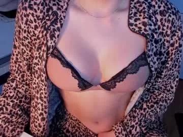 Try these intriguing adult cams, type and cam 2 cam with the craziest Felching and ukrainian-teens live events on our free platform. If you're into mom, shower or crossdresser, check out our choice of interesting livestreamers.