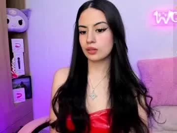 Check-out the world of girls and talk with our steaming hot slutz, bringing your desired characters to life with authentic apparel and cam streams.