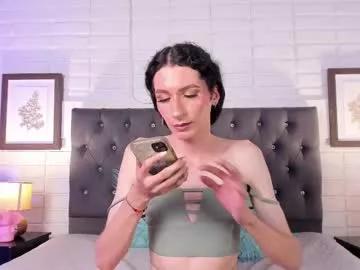 Check-out the world of girls and talk with our steaming hot slutz, bringing your desired characters to life with authentic apparel and cam streams.