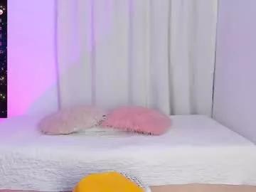 Check-out the world of girls and talk with our steaming hot slutz, bringing your desired characters to life with authentic apparel and cam streams.